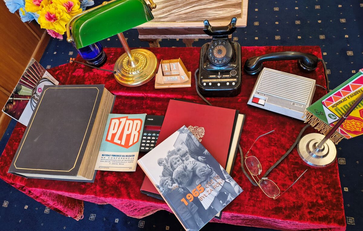 Oryginalny prezent na 60 urodziny to podróż w czasie