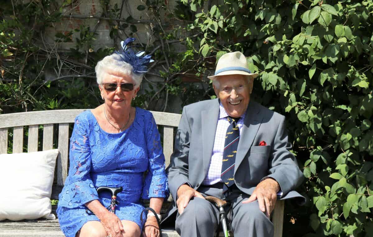 jubilaci obchodzący 50 rocznicę ślubu